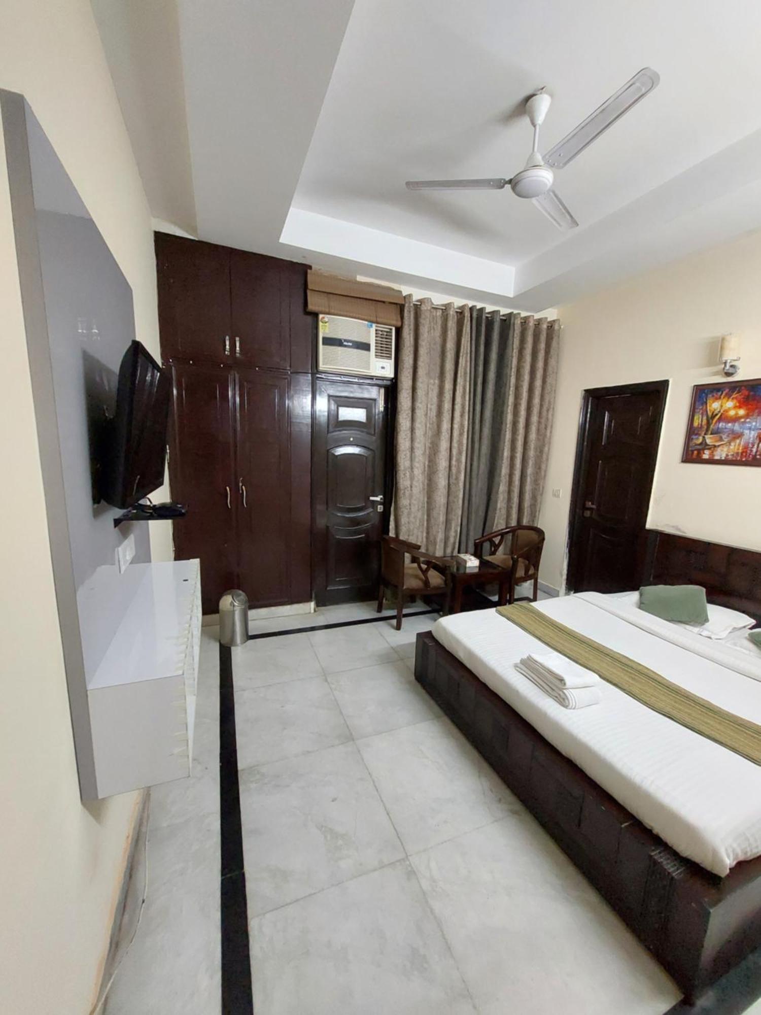 Mandakini Villa Nueva Delhi Exterior foto